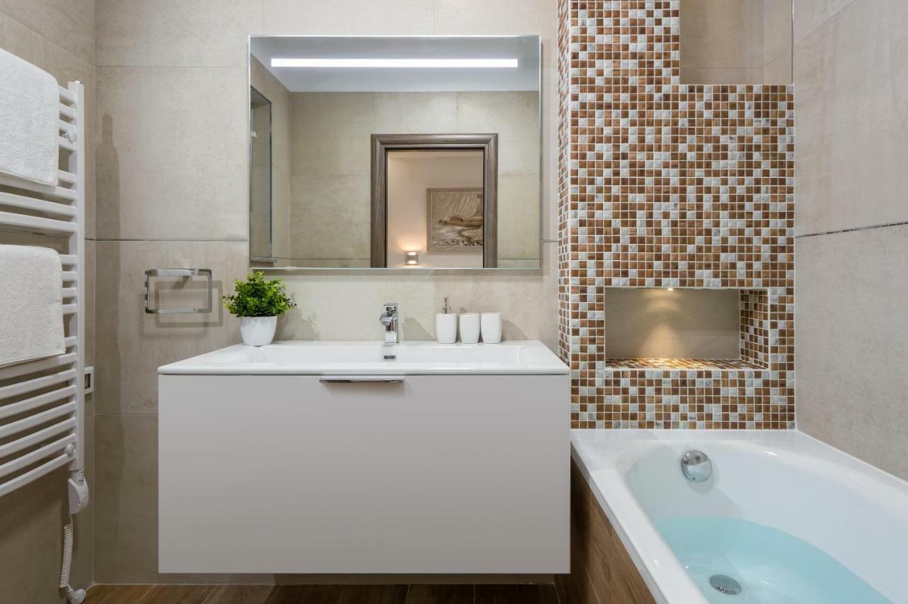 Viras Luxury Holiday Pula Bagian luar foto