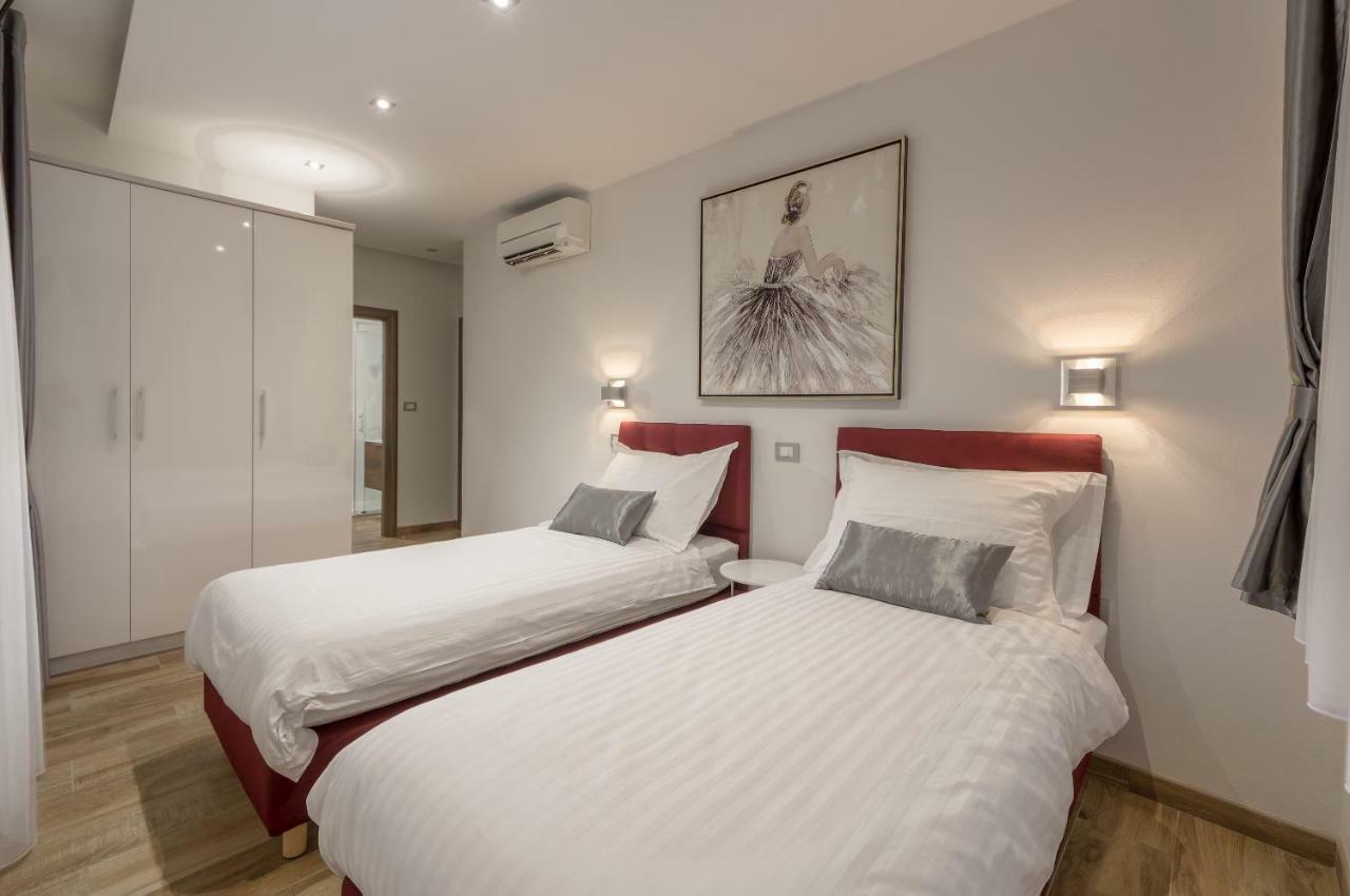 Viras Luxury Holiday Pula Bagian luar foto