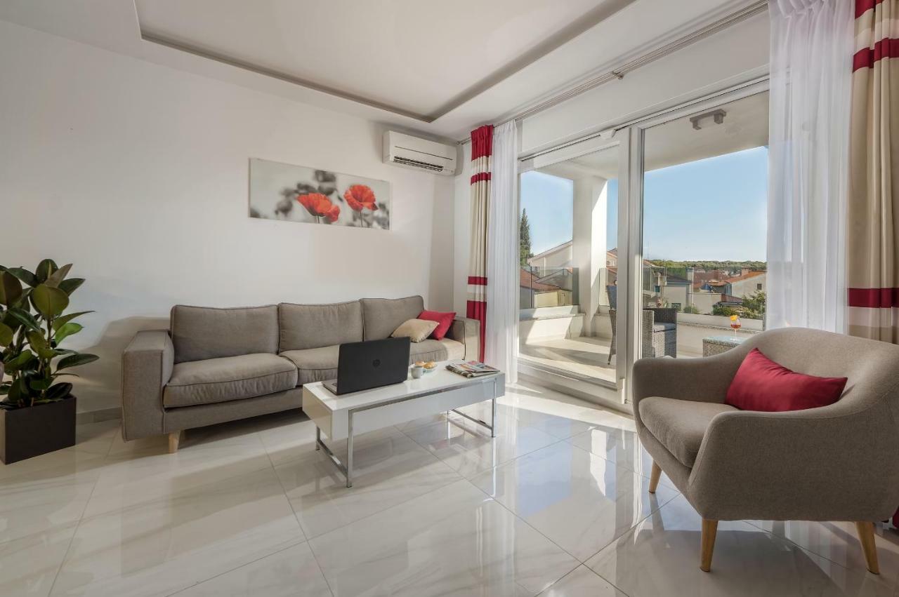 Viras Luxury Holiday Pula Bagian luar foto